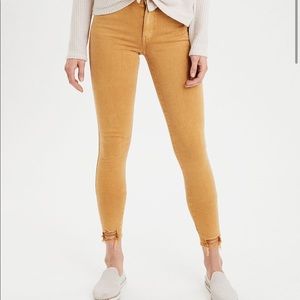 American Eagle High-Waisted Jegging Crop